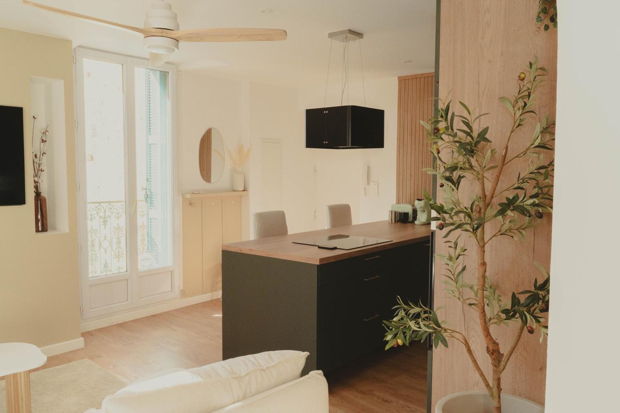 Au Coeur De Hyeres, Ideal Pour Les Couples ! Exterior foto